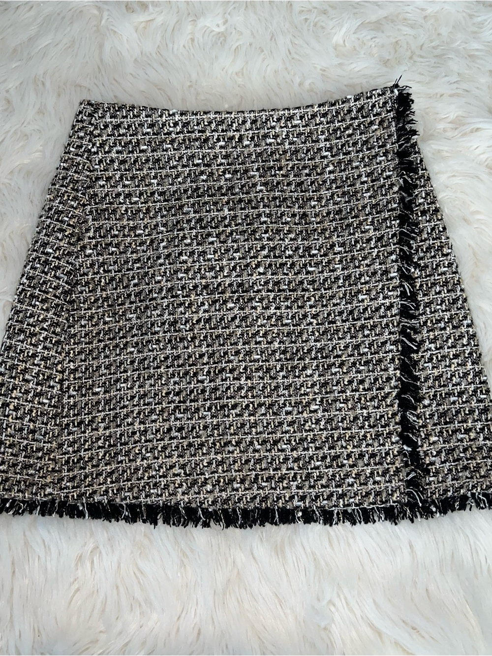 Express Tweed Mini Skirt – Women’s Size 6